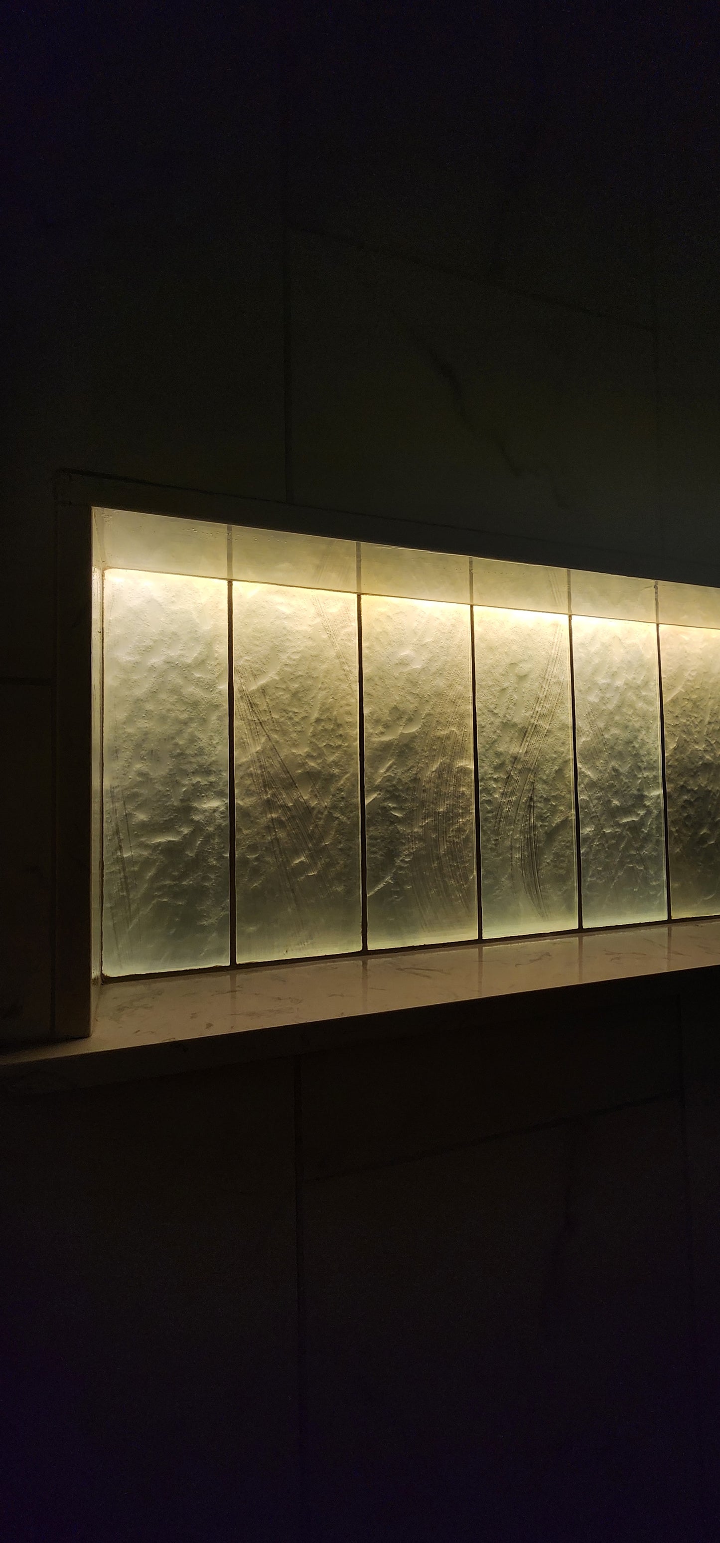 Led tile soap box panel
